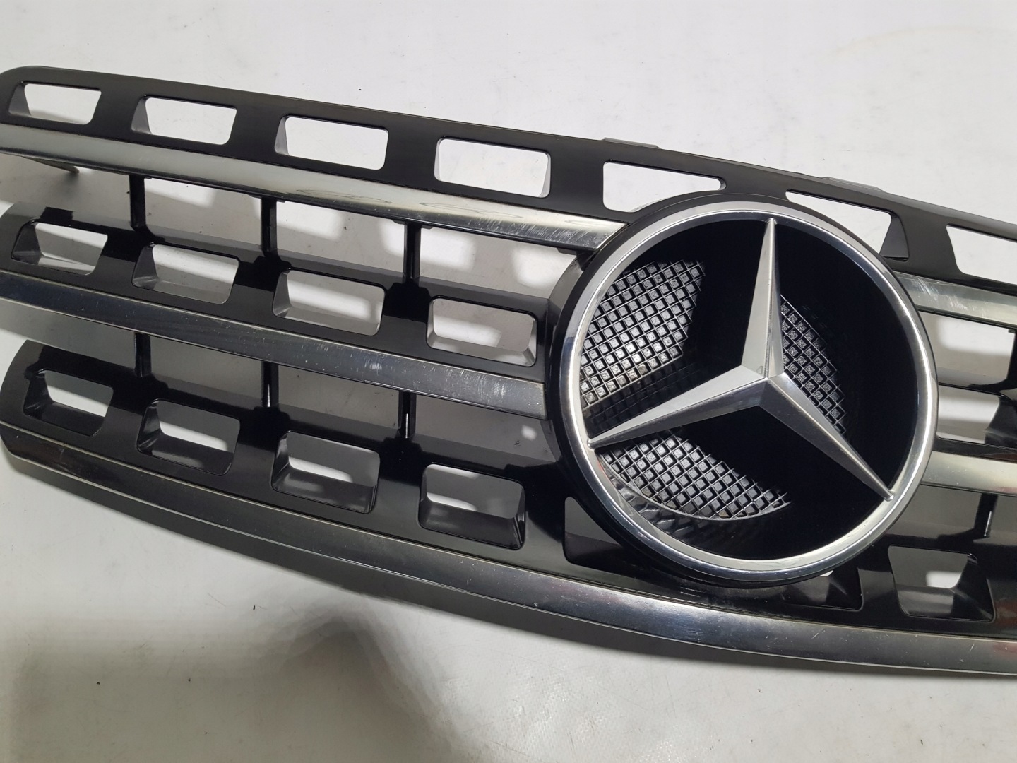 Mercedes-Benz M-Klasse W164 Kühlergrill FRONTGRILL Kühlergitter A1648802085 - Thumbnail 3
