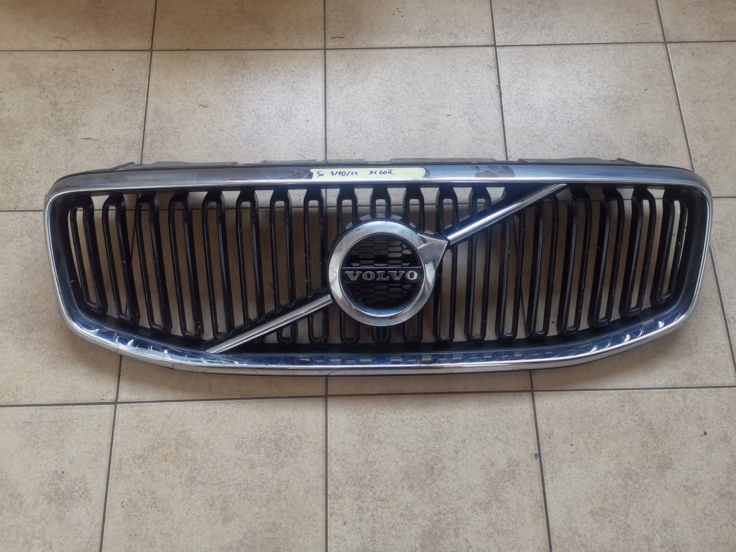 Volvo XC60 Kühlergrill FRONTGRILL Kühlergitter 31425535 - Thumbnail 1