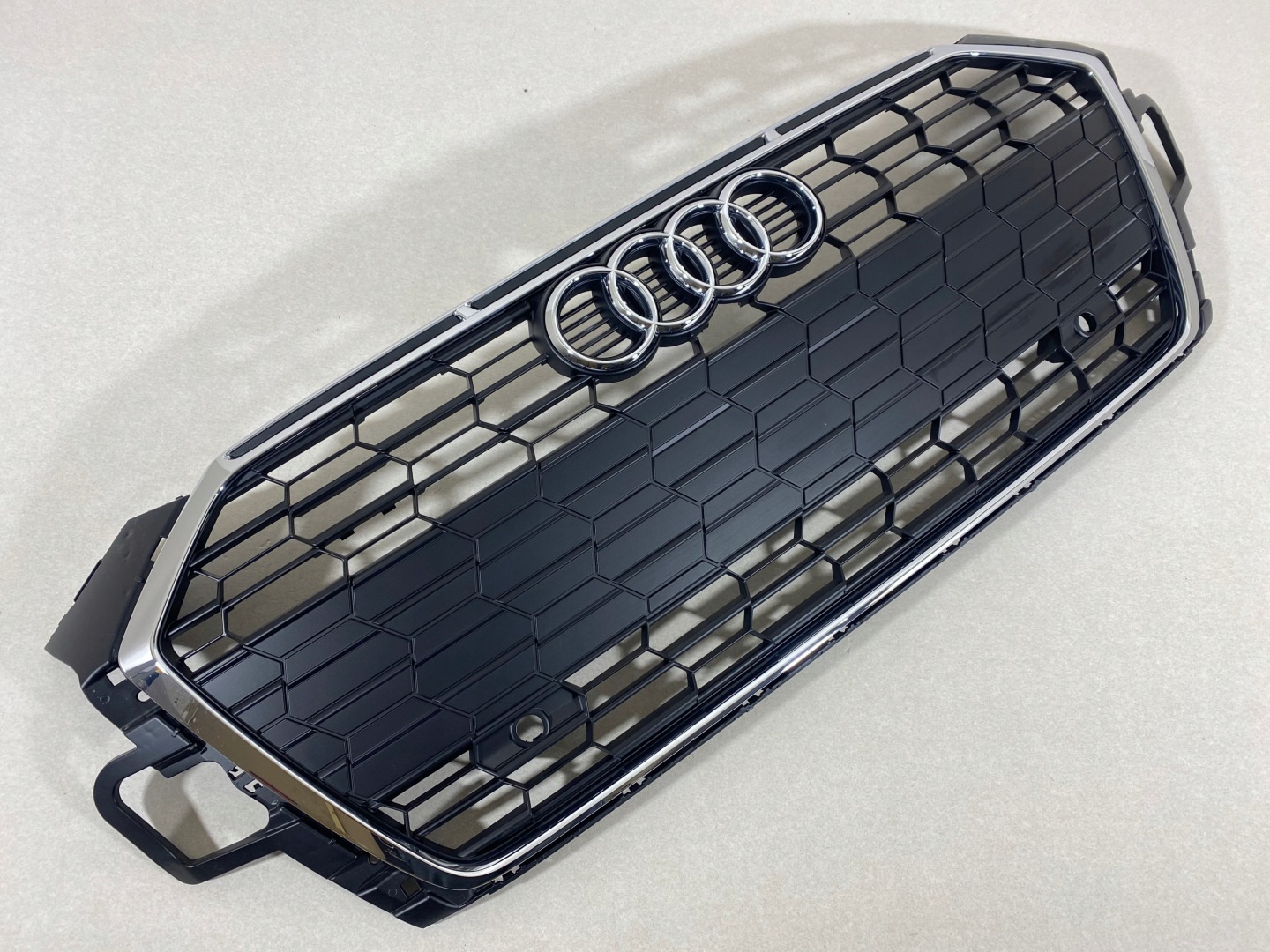 Audi A5 Kühlergrill FRONTGRILL Kühlergitter 8W6853651BE - Thumbnail 7