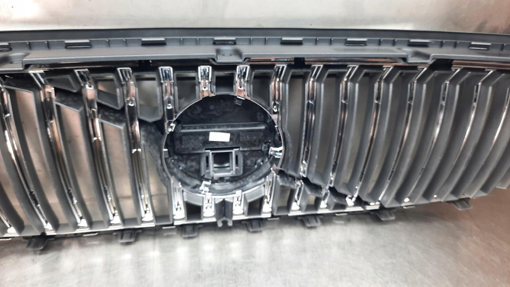 Volvo XC90 Kühlergrill FRONTGRILL Kühlergitter 32365373 - Thumbnail 10