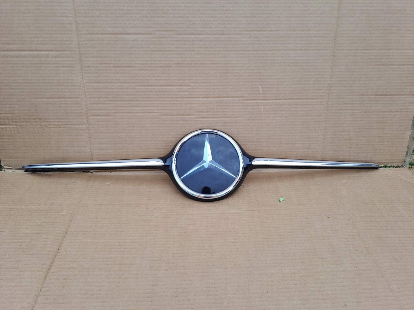Mercedes-Benz C-Klasse W206 Kühlergrill FRONTGRILL Kühlergitter A2068885000 - Thumbnail 1