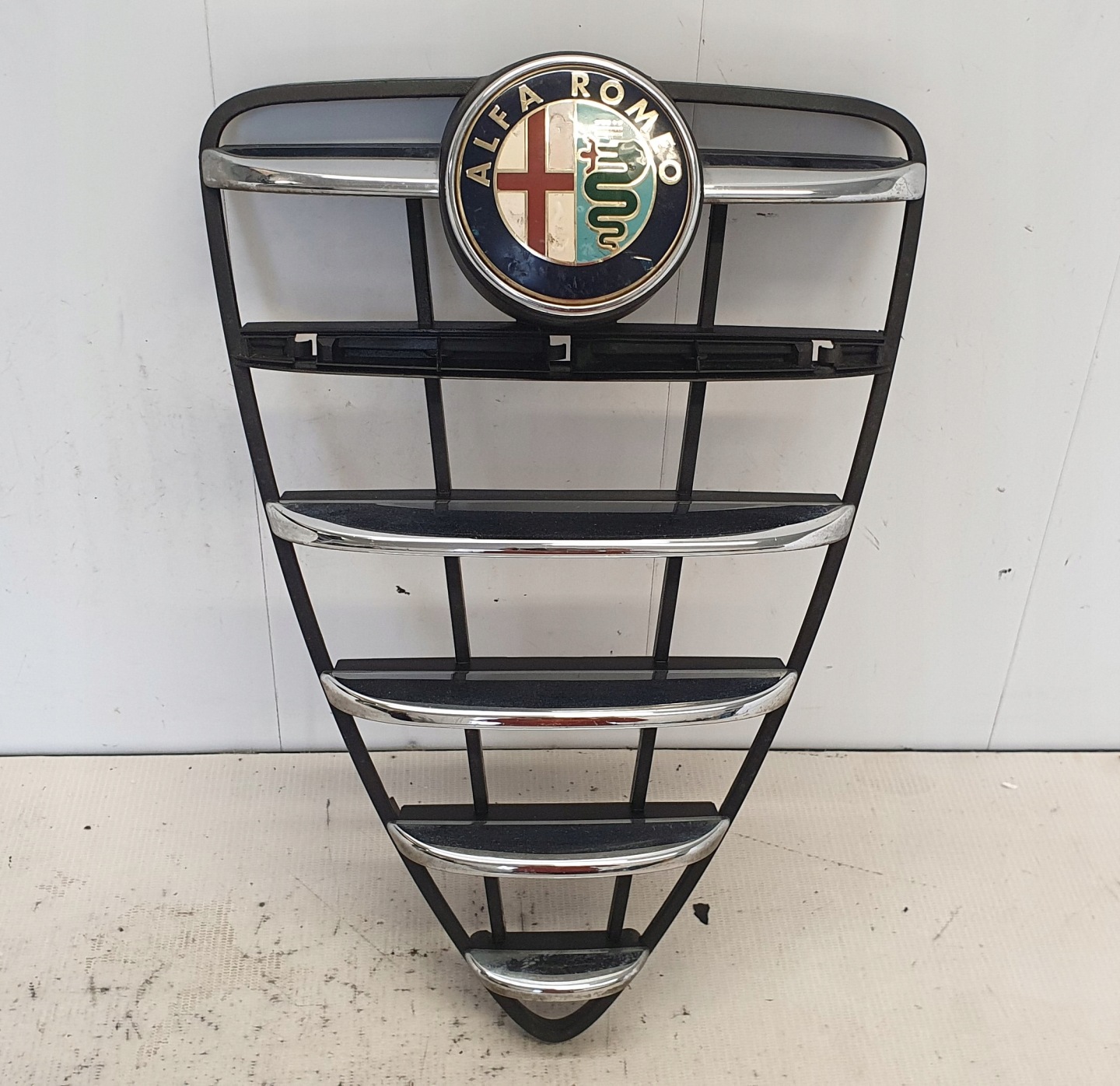 Alfa Romeo MiTo Typ 955 Kühlergrill FRONTGRILL Kühlergitter 156091279 - Thumbnail 1