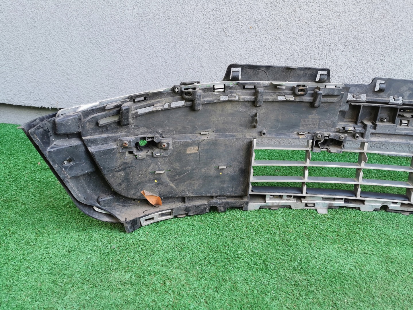 Renault Laguna BG Kühlergrill FRONTGRILL Kühlergitter - Thumbnail 6