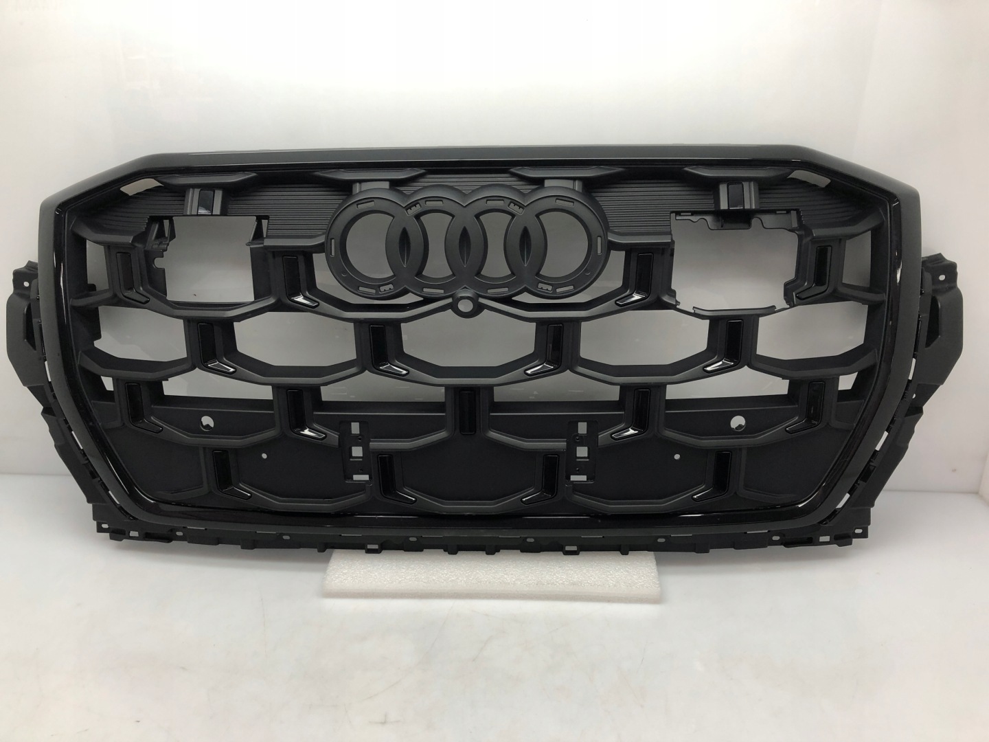 Audi Q7 Kühlergrill FRONTGRILL Kühlergitter 4M0853651 - Thumbnail 1
