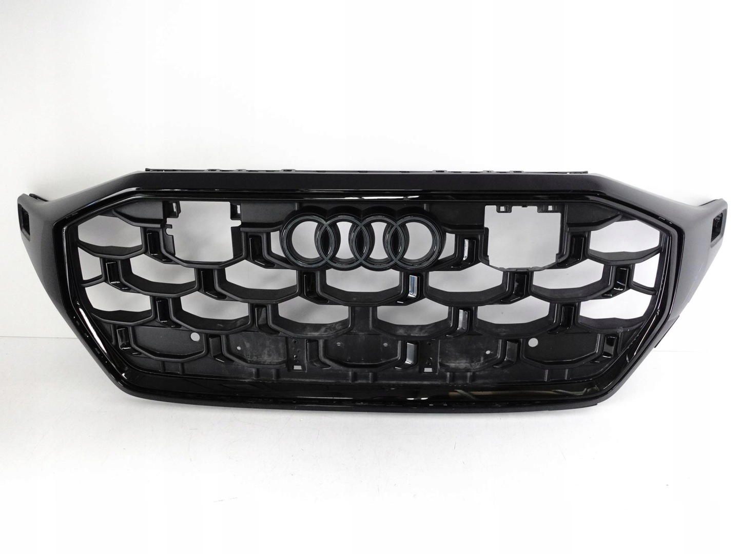 Audi Q8 Kühlergrill FRONTGRILL Kühlergitter - Thumbnail 1