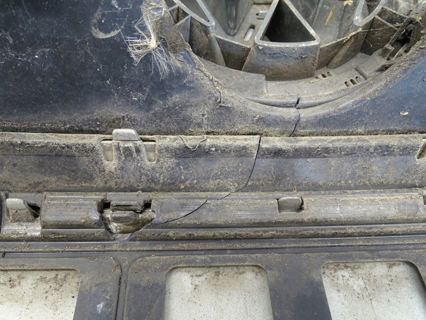 VW Passat 3C8 Kühlergrill FRONTGRILL Kühlergitter 3C8853651 - Thumbnail 11