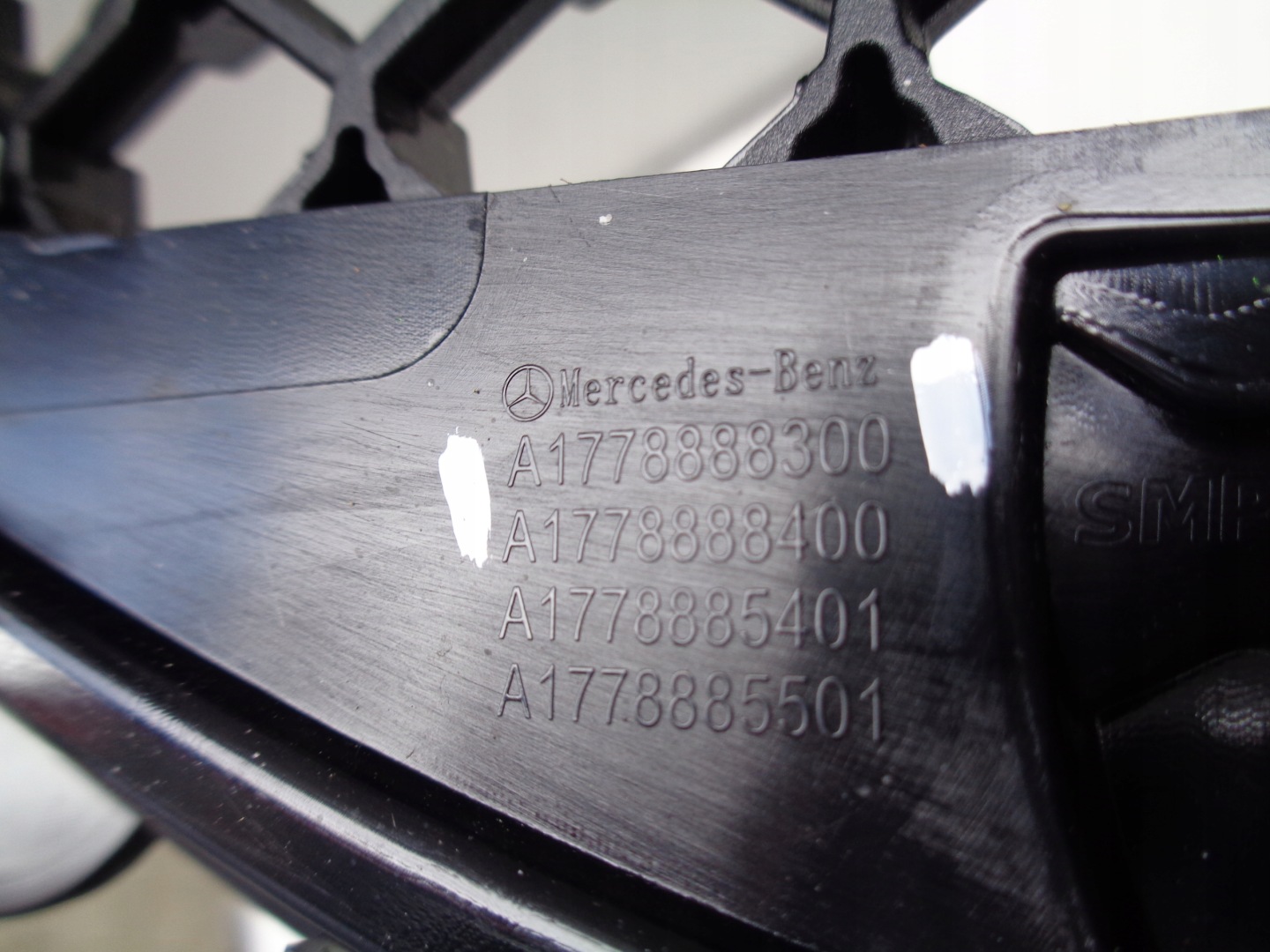 Mercedes-Benz A-Klasse W177 Kühlergrill FRONTGRILL Kühlergitter A1778888300 - Thumbnail 5