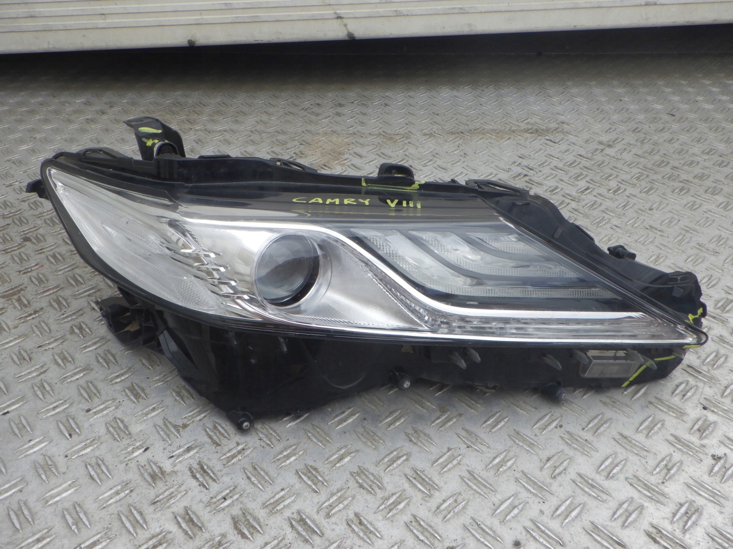 Frontscheinwerfer Toyota Camry XV70 LED Rechts Scheinwerfer Headlight - Thumbnail 1