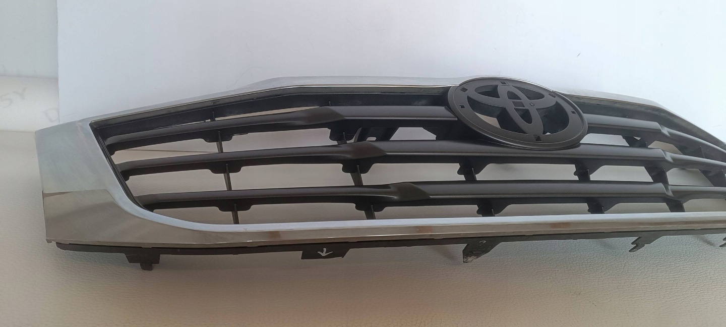 Toyota Hilux AN1P Kühlergrill FRONTGRILL Kühlergitter 531000K610 - Thumbnail 8
