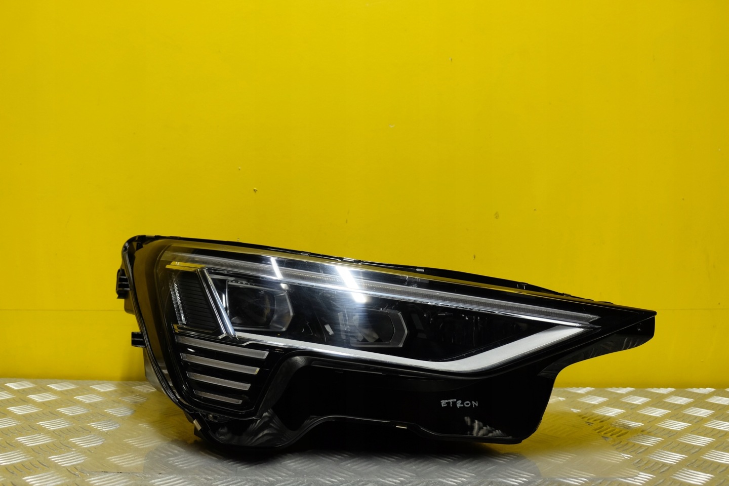 Frontscheinwerfer Audi e-tron 4KE941040 LED Rechts Scheinwerfer Headlight - Thumbnail 1