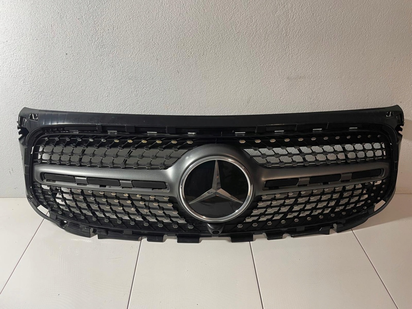 Mercedes-Benz GLB W247 Kühlergrill FRONTGRILL Kühlergitter A2478880302 - Thumbnail 1
