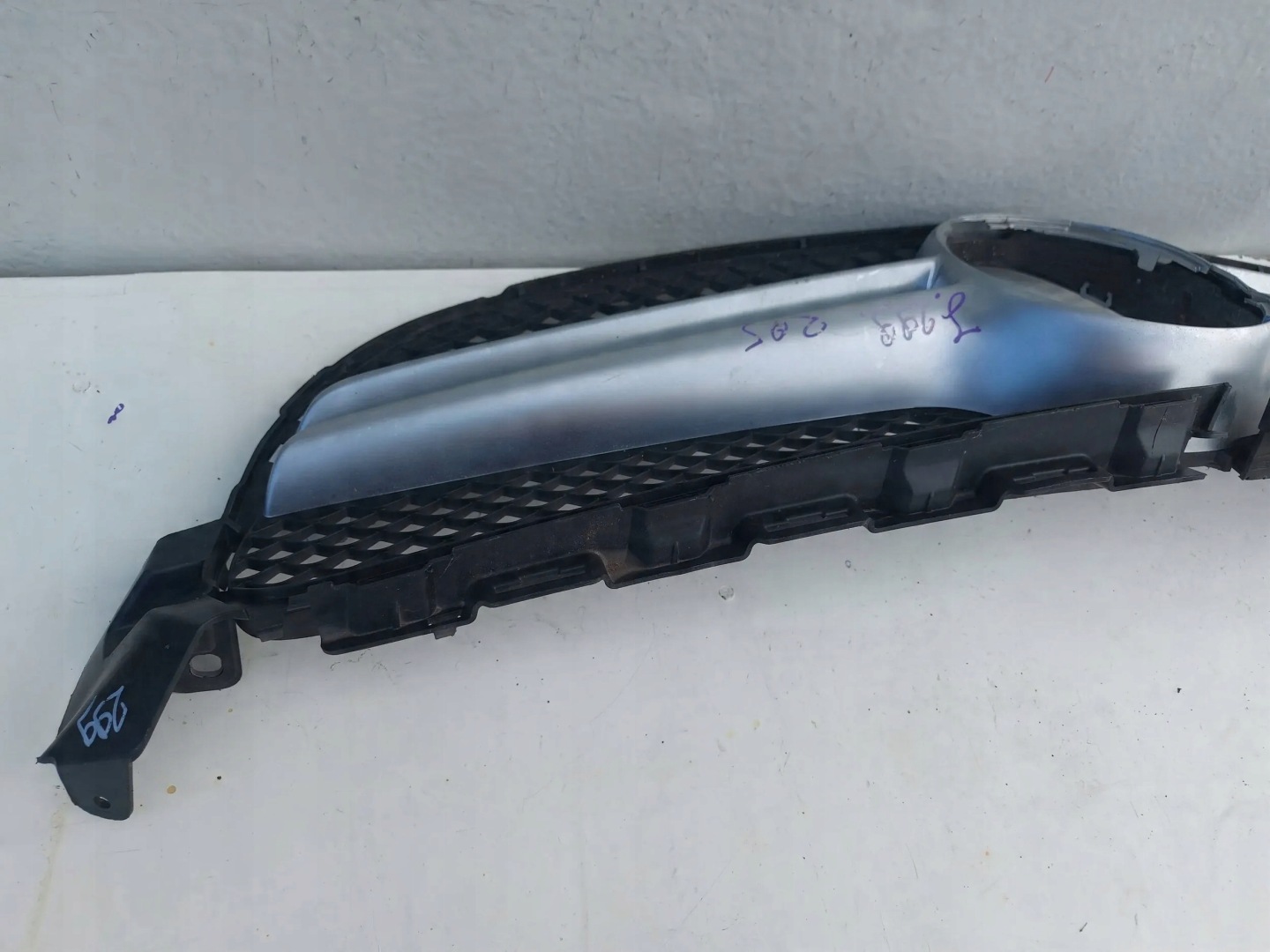 Mercedes-Benz C-Klasse W205 Kühlergrill FRONTGRILL Kühlergitter A2058880523 - Thumbnail 8