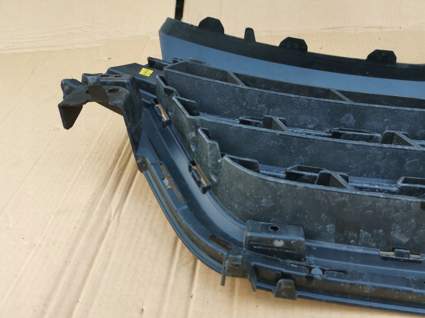 Renault Kangoo RJK Kühlergrill FRONTGRILL Kühlergitter 623108039 - Thumbnail 11