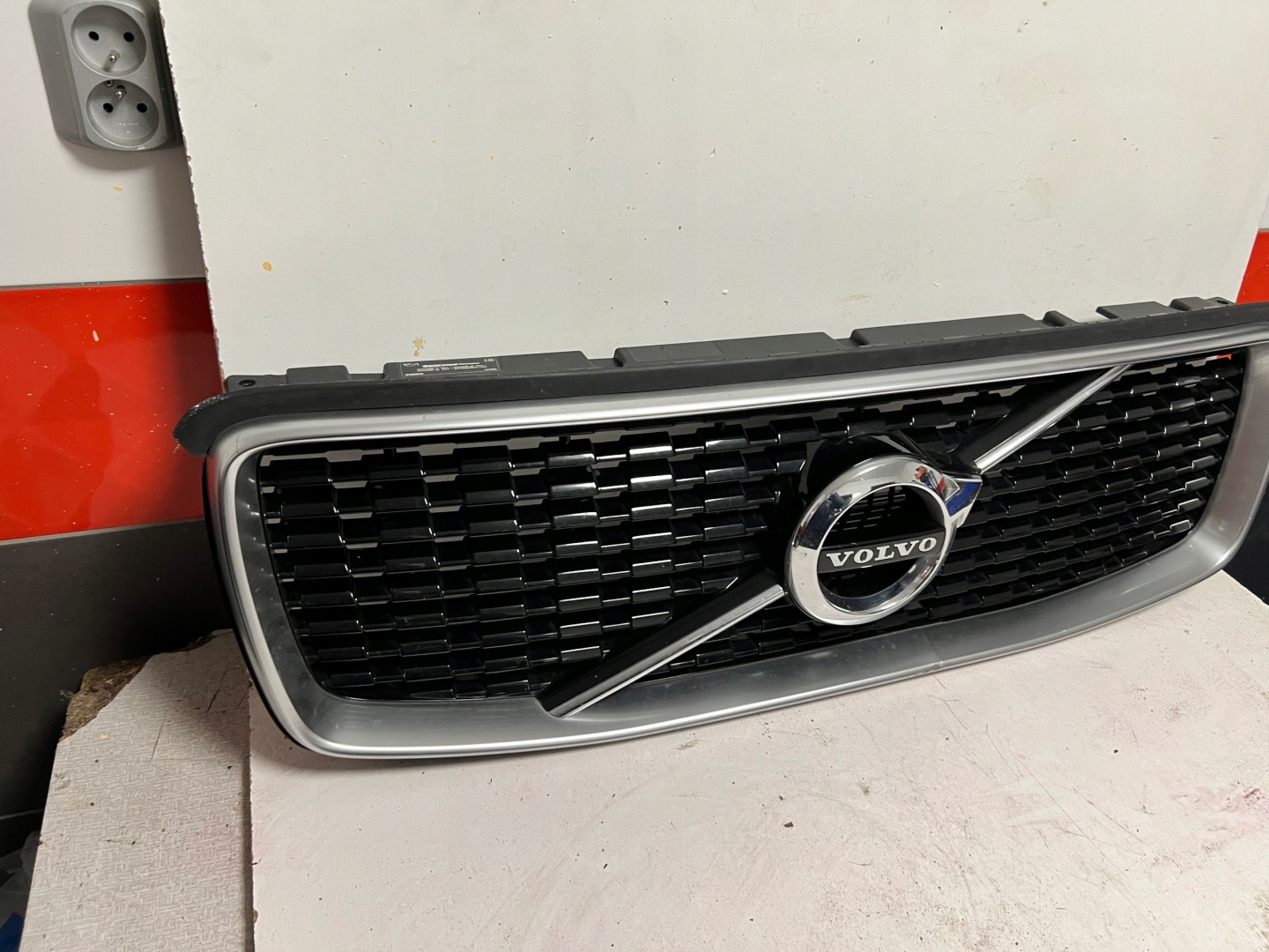 Volvo XC90 Kühlergrill FRONTGRILL Kühlergitter 31408429OE - Thumbnail 4