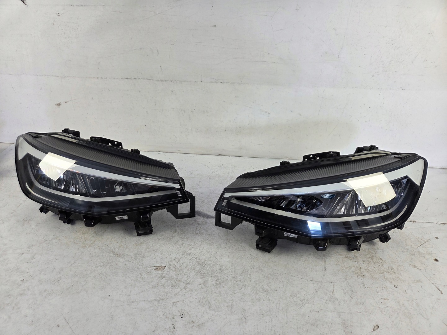 Frontscheinwerfer VW ID.5 E2 11B941005A LED Links Scheinwerfer Headlight - Thumbnail 1