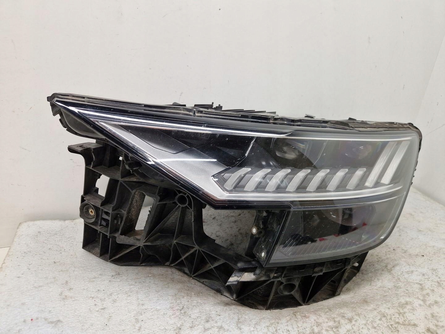 Frontscheinwerfer Audi Q8 4M8941035 Matrix LED Links Scheinwerfer Headlight - Thumbnail 1