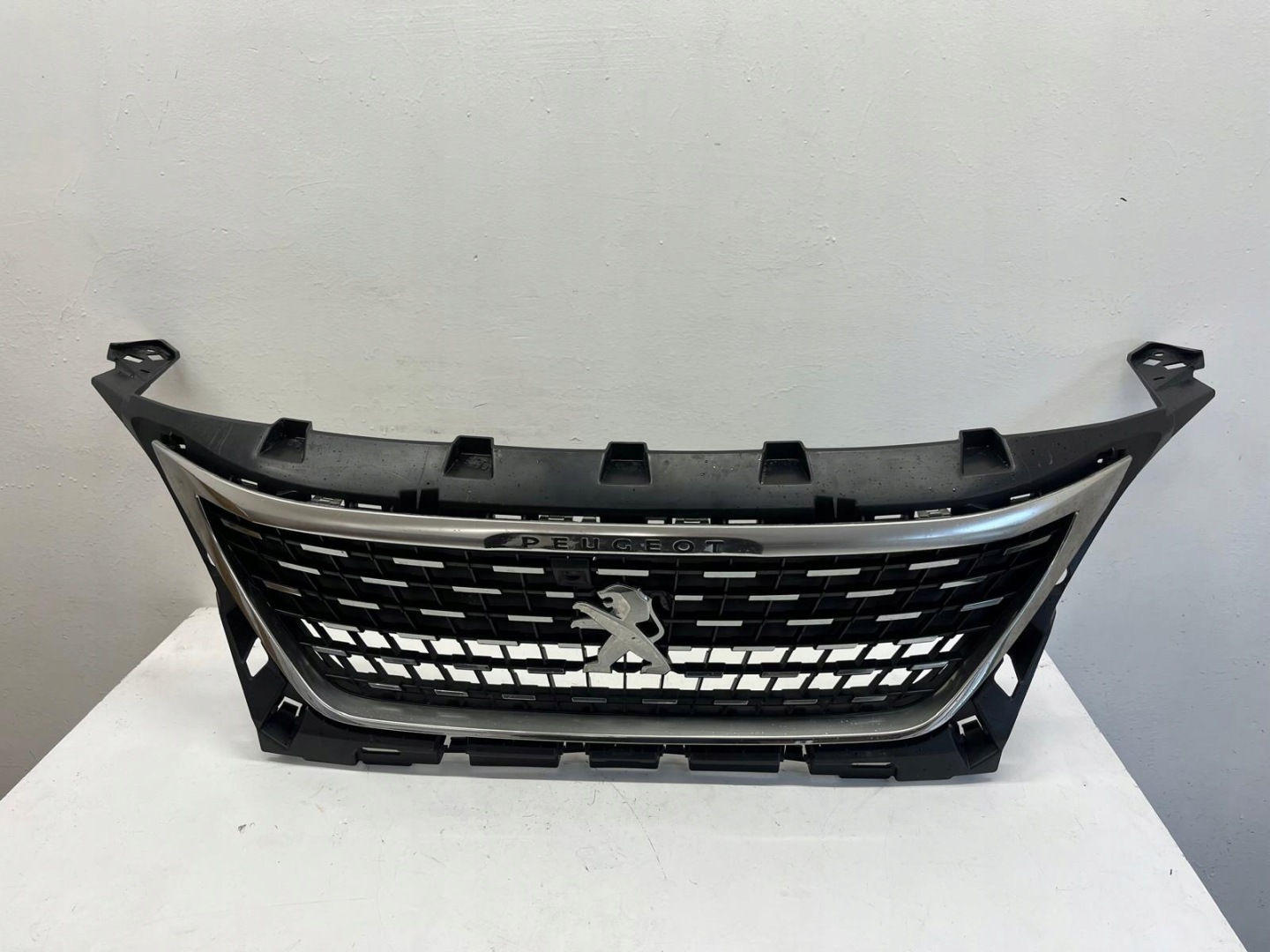 Peugeot 3008 Kühlergrill FRONTGRILL Kühlergitter 9815317777 - Thumbnail 1