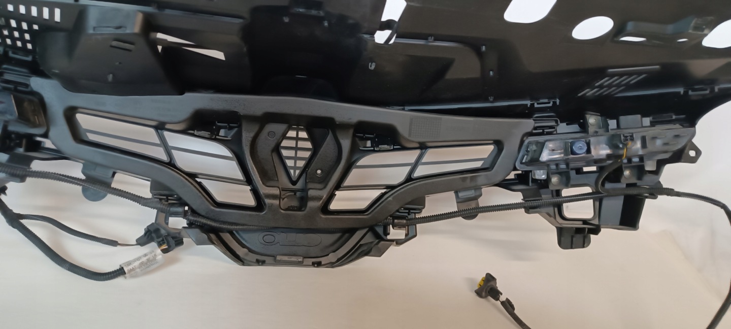 Renault Clio X98 Kühlergrill FRONTGRILL Kühlergitter 628101467R - Thumbnail 5