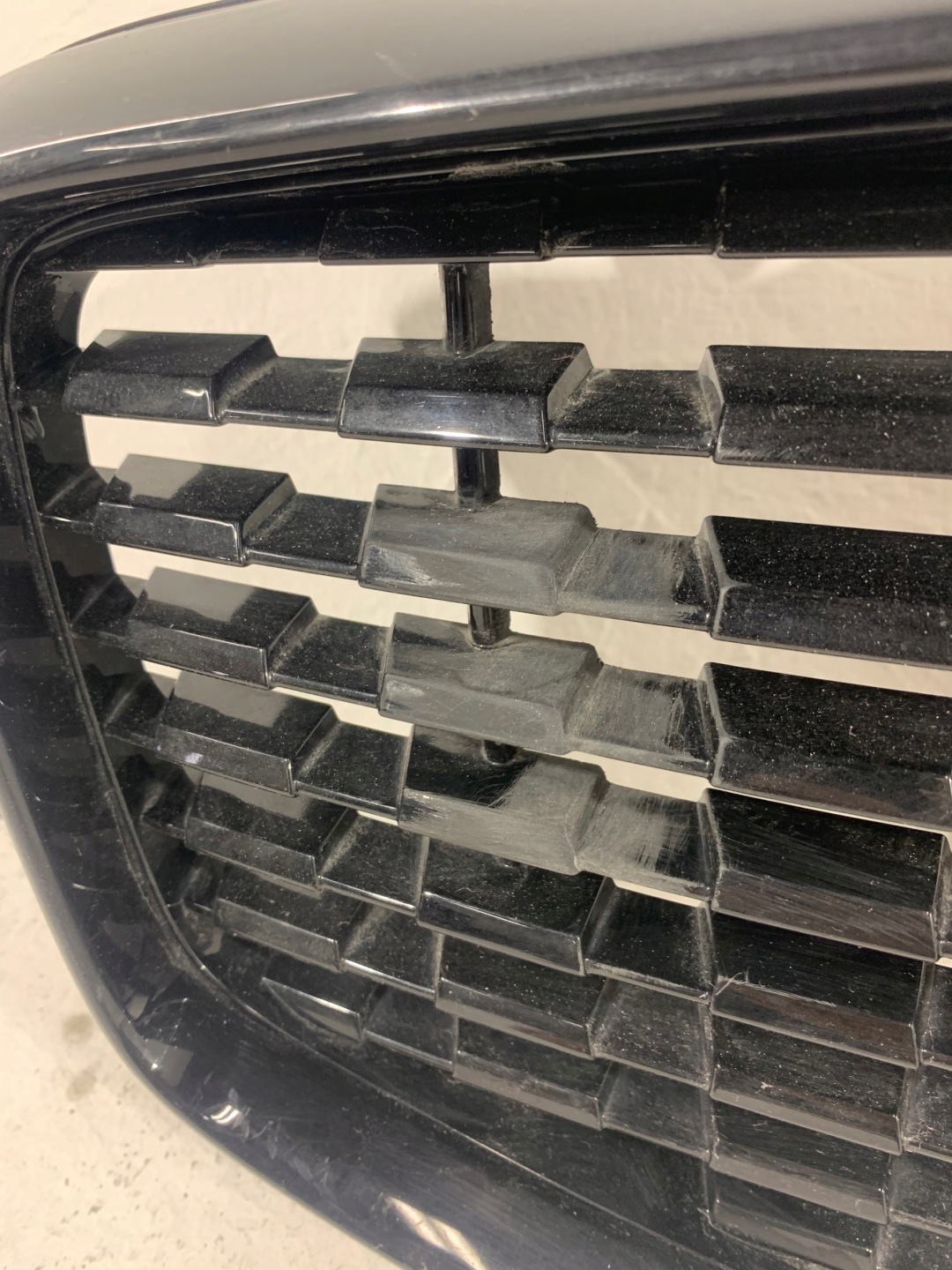 Volvo XC60 Kühlergrill FRONTGRILL Kühlergitter - Thumbnail 2