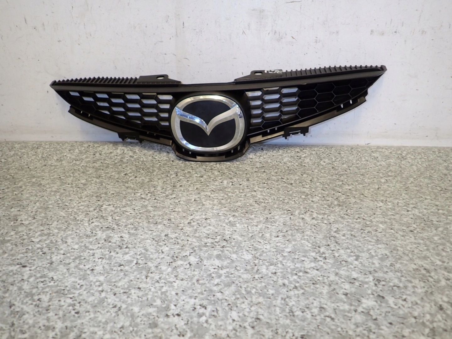 Mazda 2 DE Kühlergrill FRONTGRILL Kühlergitter - Thumbnail 1