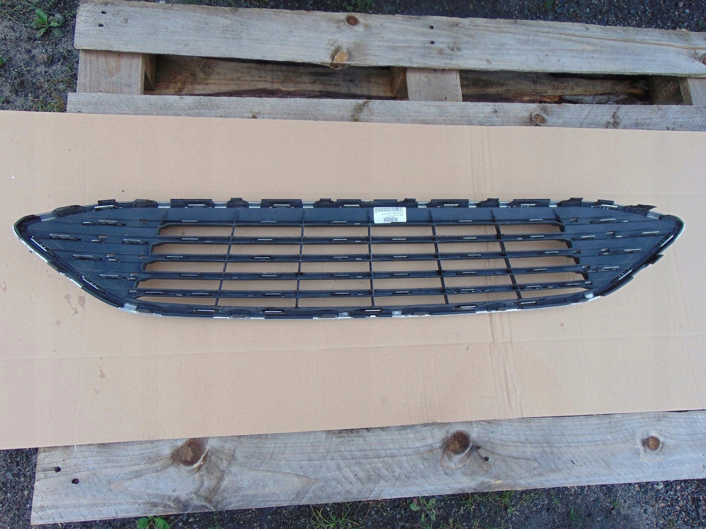 Ford Focus III Mk3 Kühlergrill FRONTGRILL Kühlergitter - Thumbnail 9
