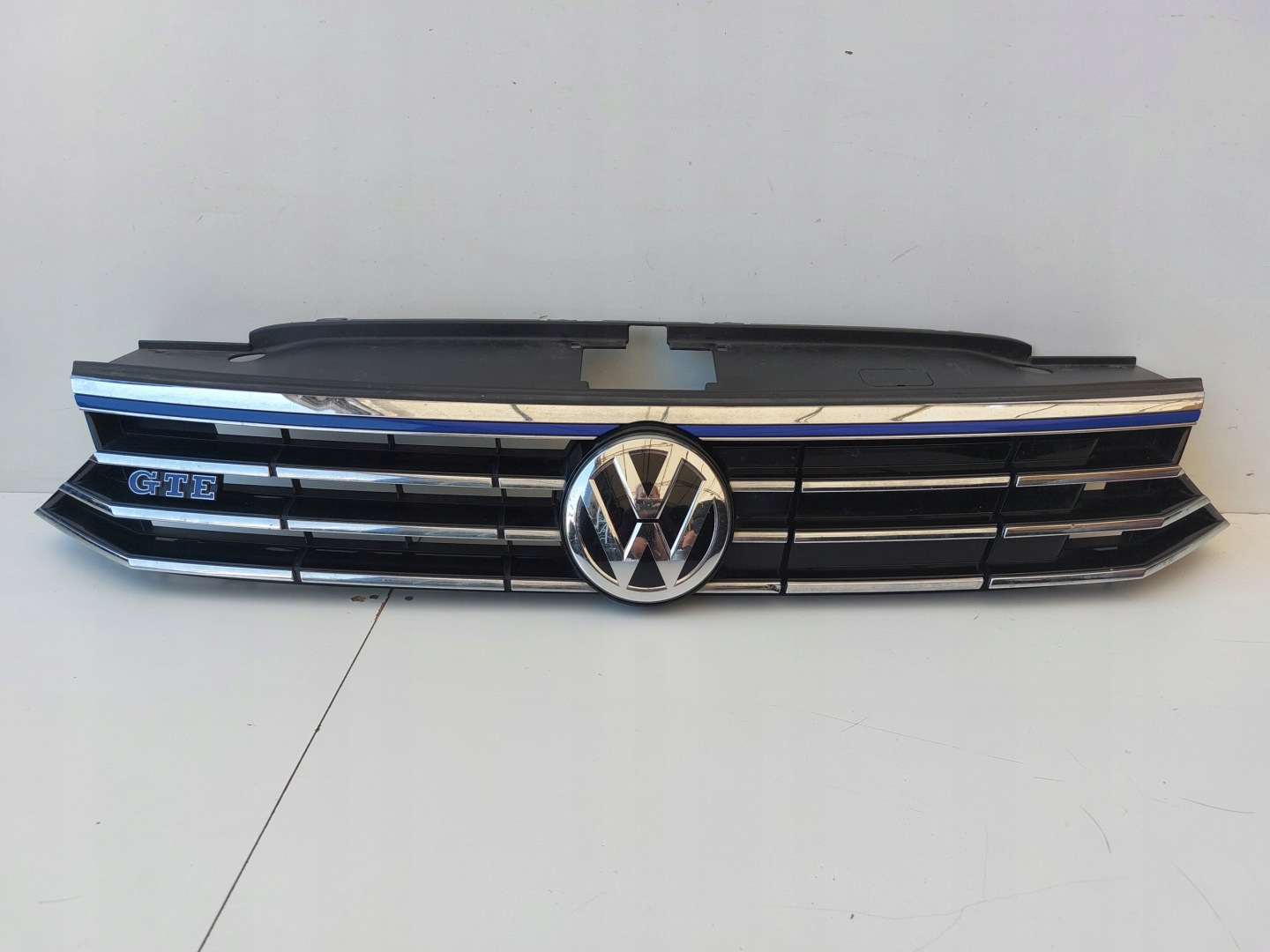 VW Passat B8 Kühlergrill FRONTGRILL Kühlergitter 3G0853653B - Thumbnail 1
