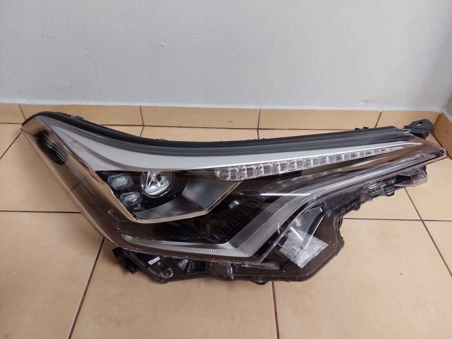 Frontscheinwerfer Toyota C-HR X20 81110F41700 LED Rechts Scheinwerfer Headlight - Thumbnail 1