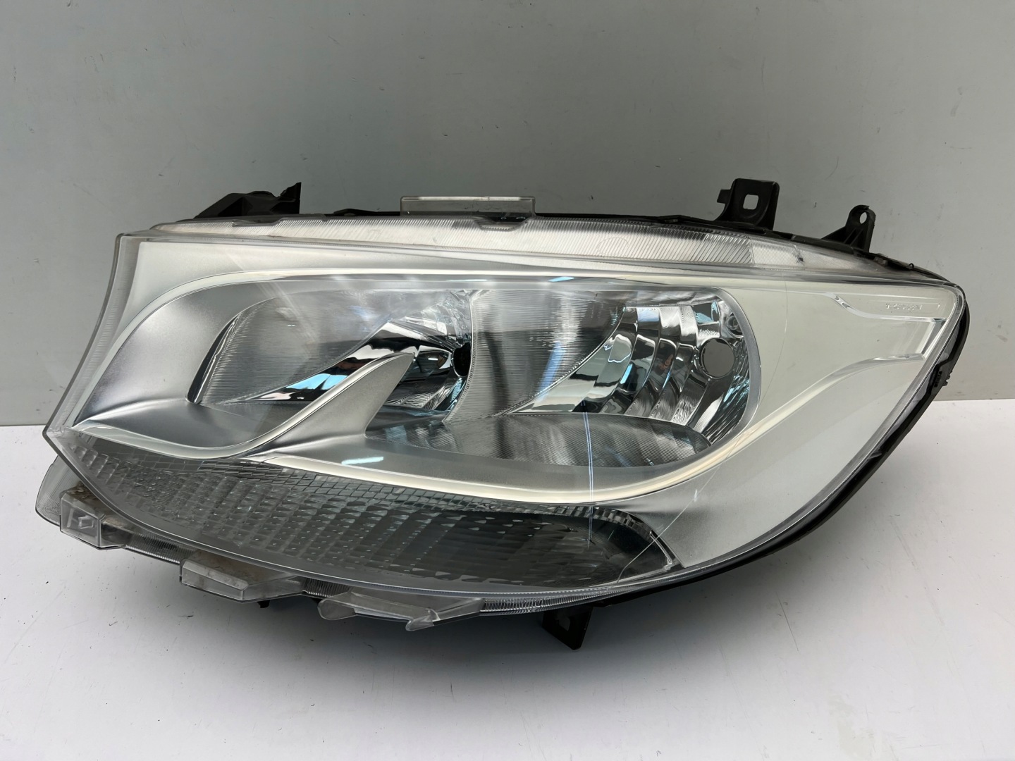 Frontscheinwerfer Mercedes-Benz Sprinter W910 A9109060000 LED Links Headlight - Thumbnail 1