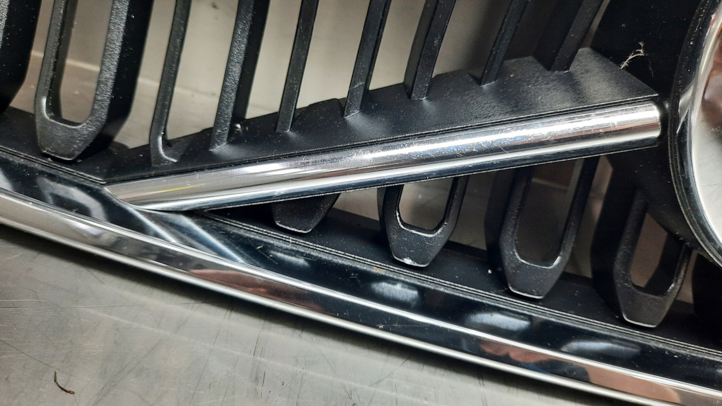 Volvo XC40 Kühlergrill FRONTGRILL Kühlergitter 31457342 - Thumbnail 9