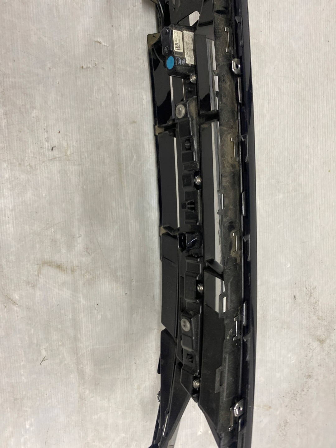 VW Tiguan Kühlergrill FRONTGRILL Kühlergitter 5NN853653E - Thumbnail 8