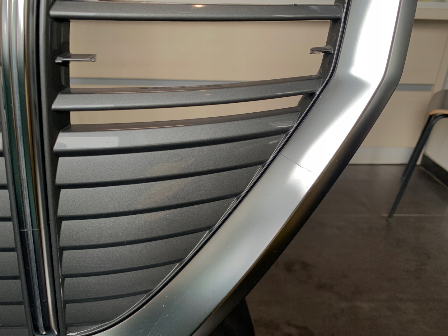 Audi e-tron Kühlergrill FRONTGRILL Kühlergitter 4KE853651 - Thumbnail 7