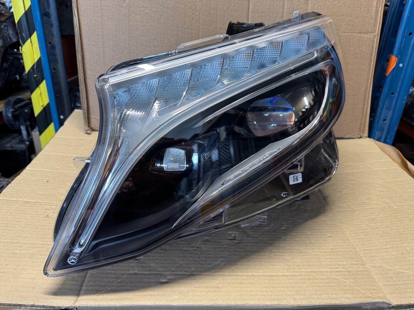 Frontscheinwerfer Mercedes-Benz Vito W639 A4479061401 ILS Links Headlight - Thumbnail 1