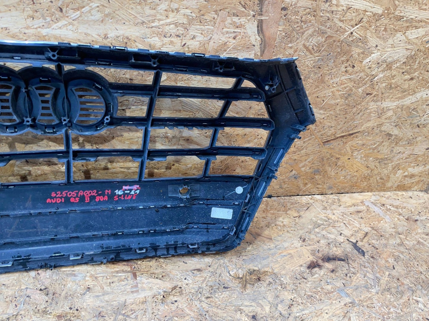 Audi Q5 Kühlergrill FRONTGRILL Kühlergitter 80A853651CS - Thumbnail 8