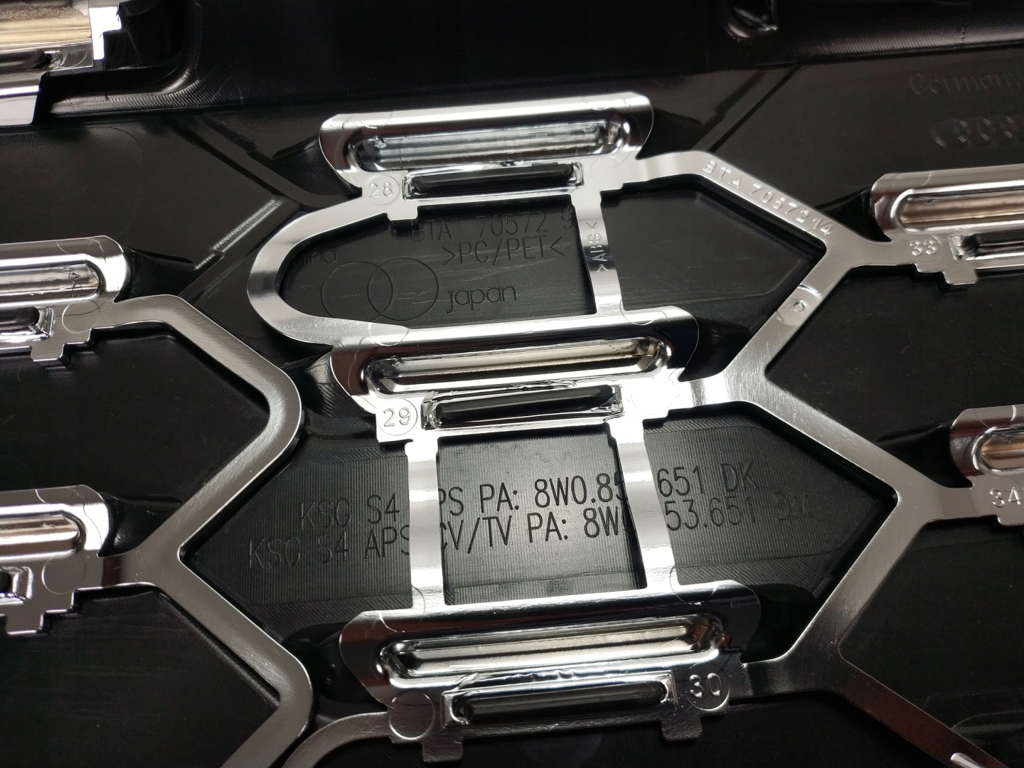 Audi A4 B9 Kühlergrill FRONTGRILL Kühlergitter 8W0853651 - Thumbnail 6