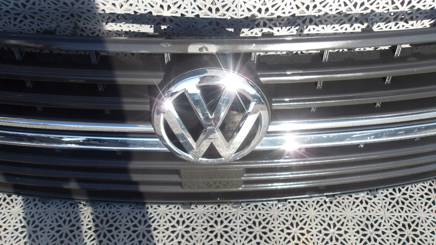 VW Transporter T6 Kühlergrill FRONTGRILL Kühlergitter 7LA853653JT - Thumbnail 4