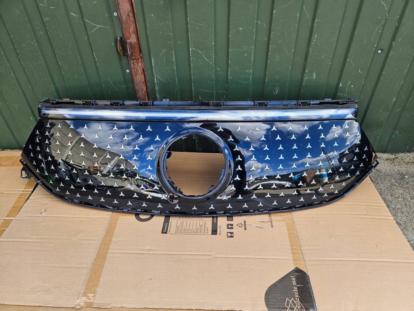 Mercedes-Benz EQA H243 Kühlergrill FRONTGRILL Kühlergitter A2438886600 - Thumbnail 1