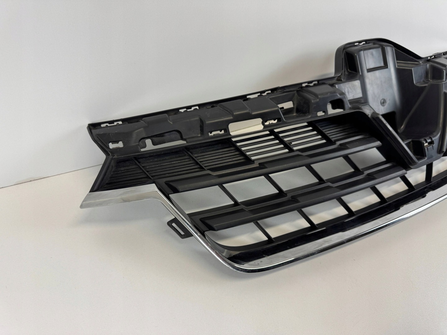 Renault Express RJK Kühlergrill FRONTGRILL Kühlergitter 622565187R - Thumbnail 2