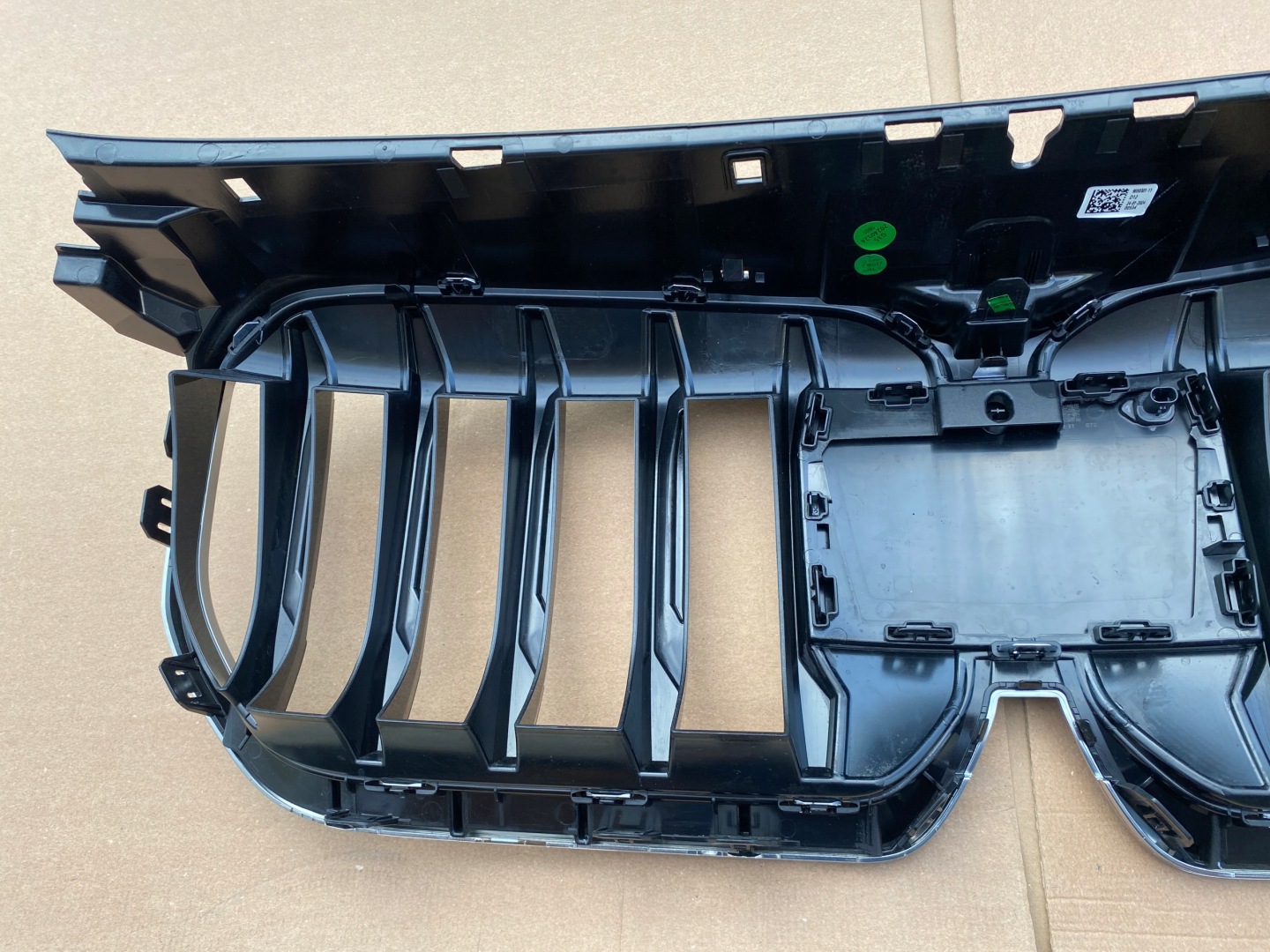 BMW X1 U11 Kühlergrill FRONTGRILL Kühlergitter 9880301 - Thumbnail 8