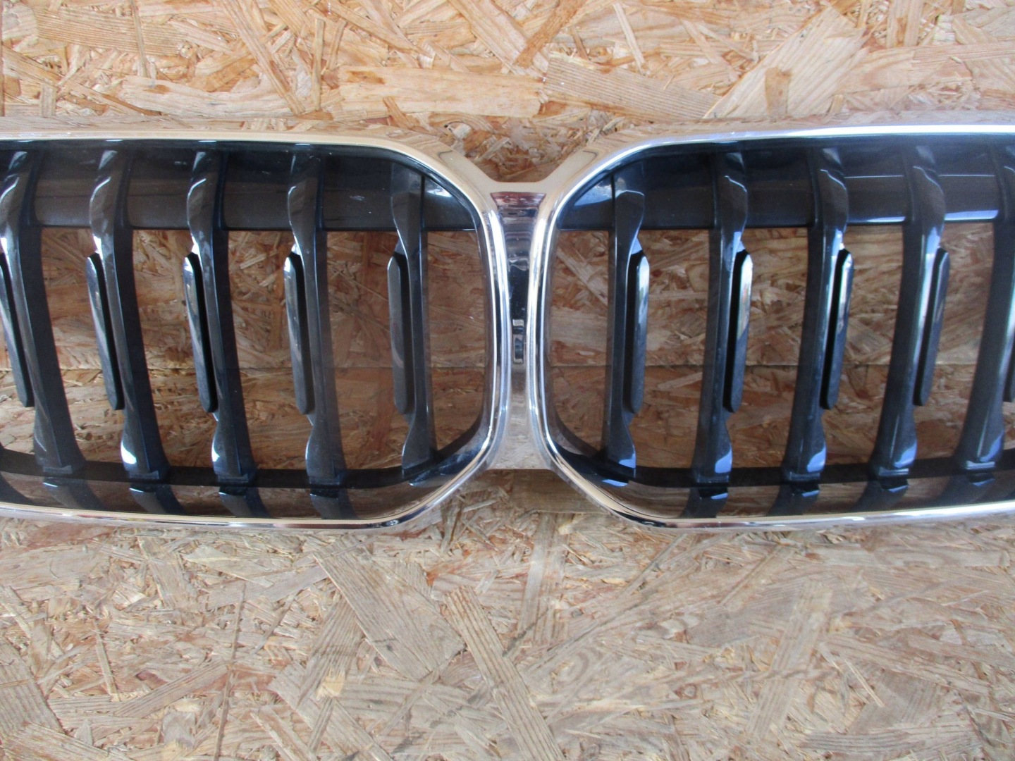 BMW 1 F40 Kühlergrill FRONTGRILL Kühlergitter 5A39372 - Thumbnail 4