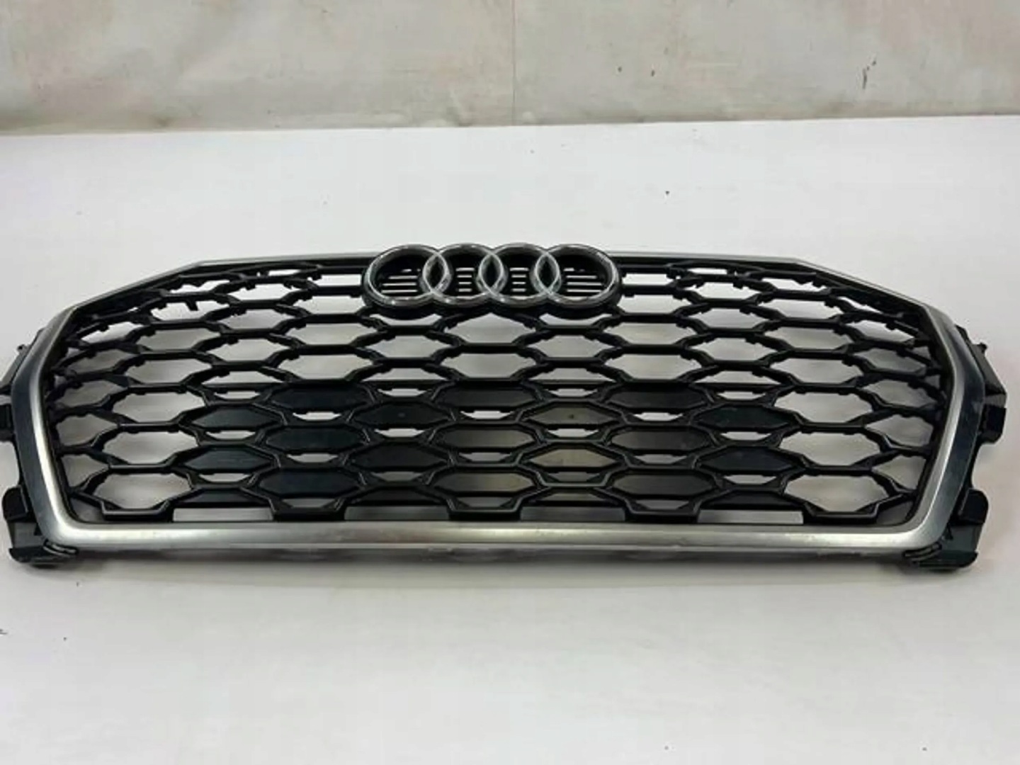 Audi Q3 Kühlergrill FRONTGRILL Kühlergitter 83F853651B - Thumbnail 12