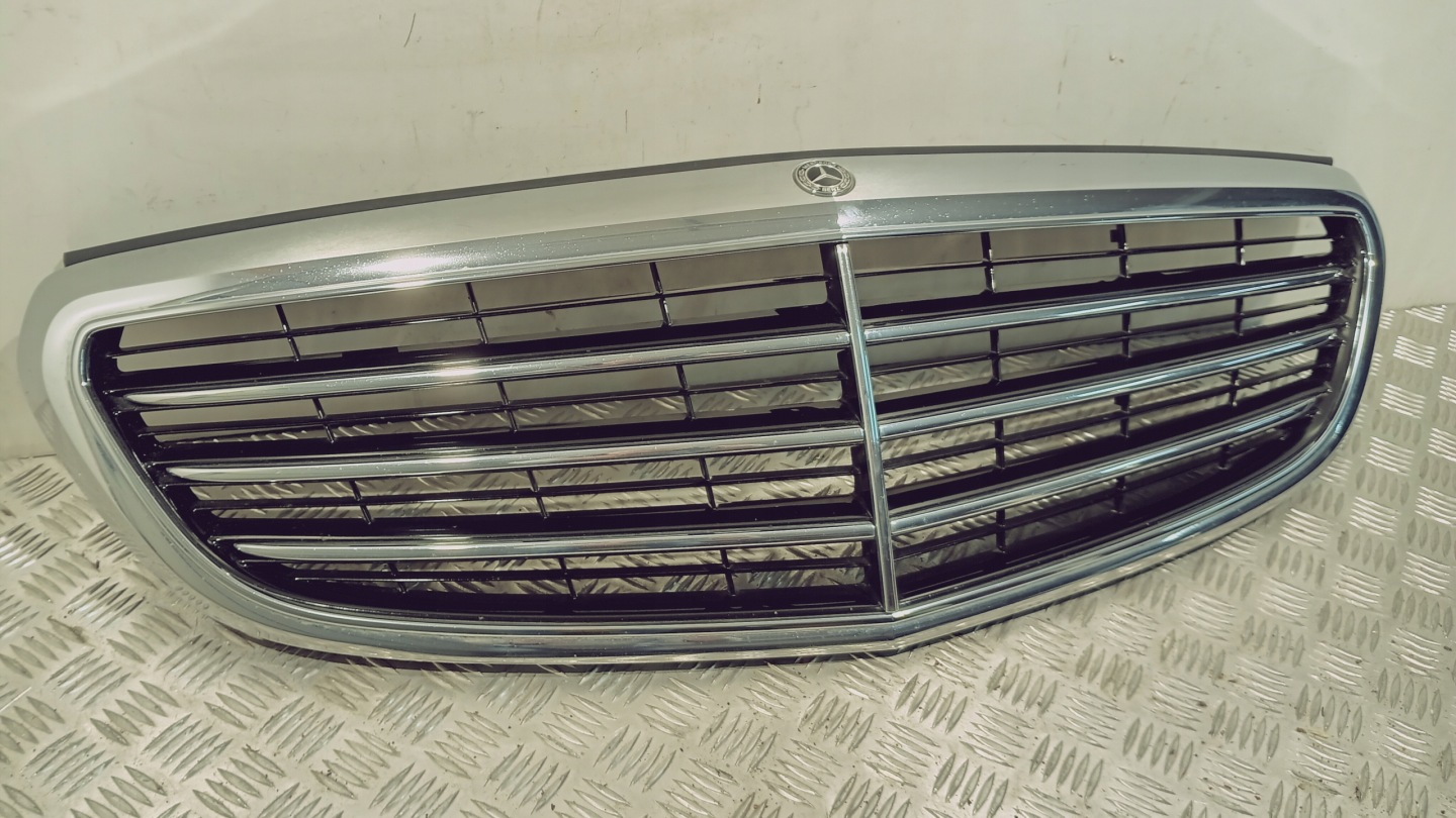 Mercedes-Benz C-Klasse W205 Kühlergrill FRONTGRILL Kühlergitter A2058806606 - Thumbnail 7