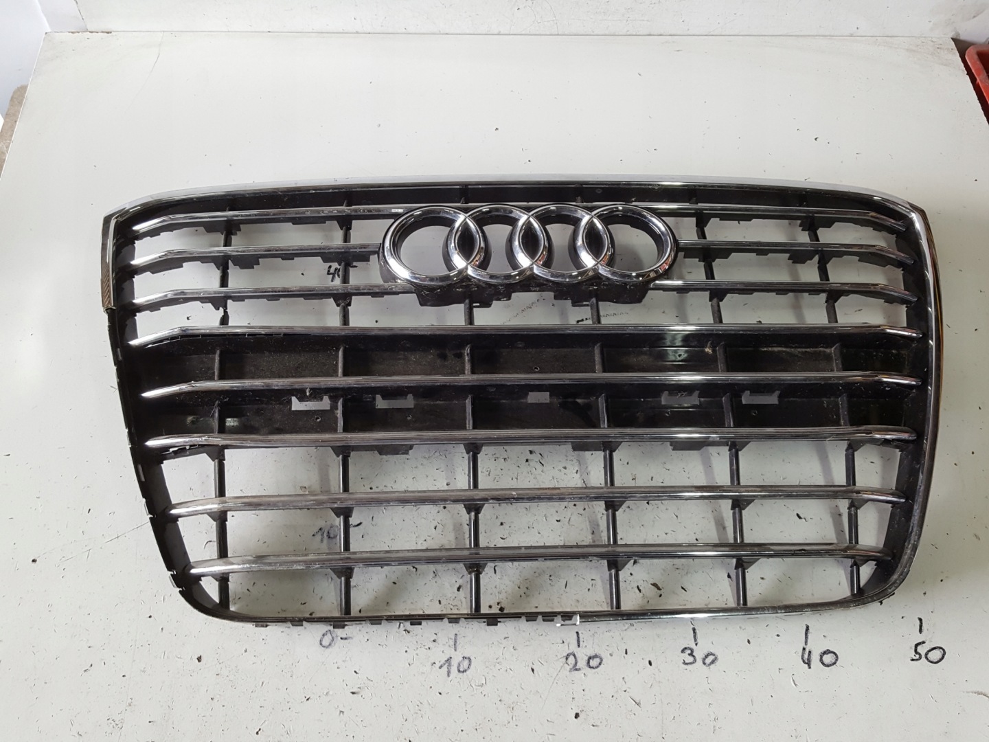 Audi A8 Kühlergrill FRONTGRILL Kühlergitter 4H0853651C - Thumbnail 1