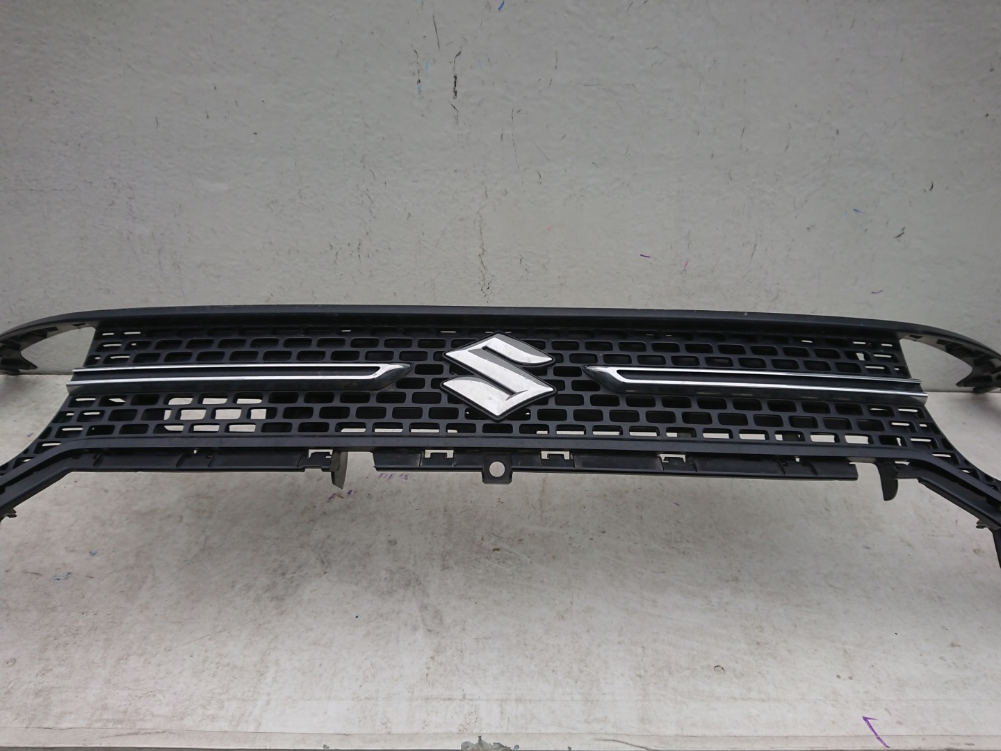 Suzuki Ignis I FH Kühlergrill FRONTGRILL Kühlergitter 7211262R0KOLU - Thumbnail 8
