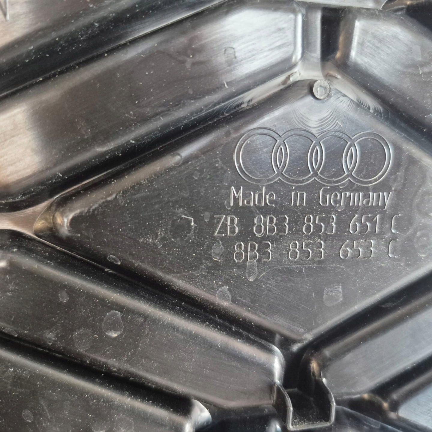 Audi 8B3 Kühlergrill FRONTGRILL Kühlergitter 8B3853651CM - Thumbnail 12