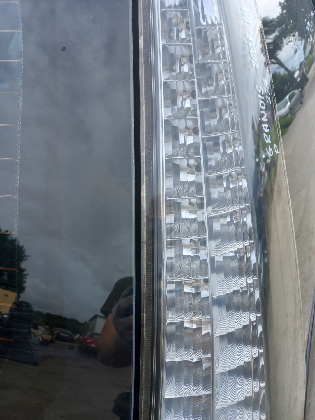 Mitsubishi Grandis NA0W Rückleuchte Rearlamp - Thumbnail 9