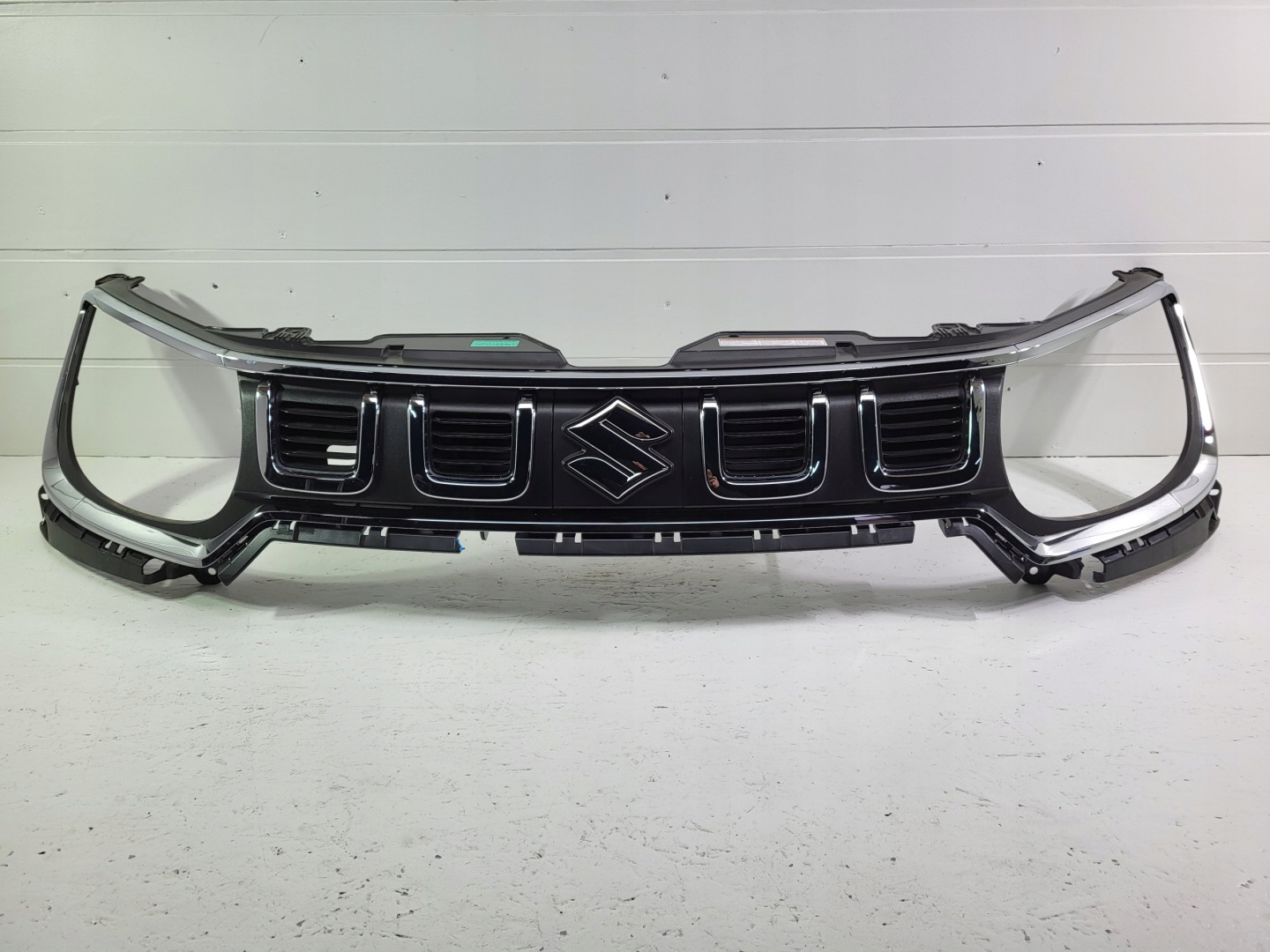 Suzuki Ignis I FH Kühlergrill FRONTGRILL Kühlergitter 7214173S0 - Thumbnail 1