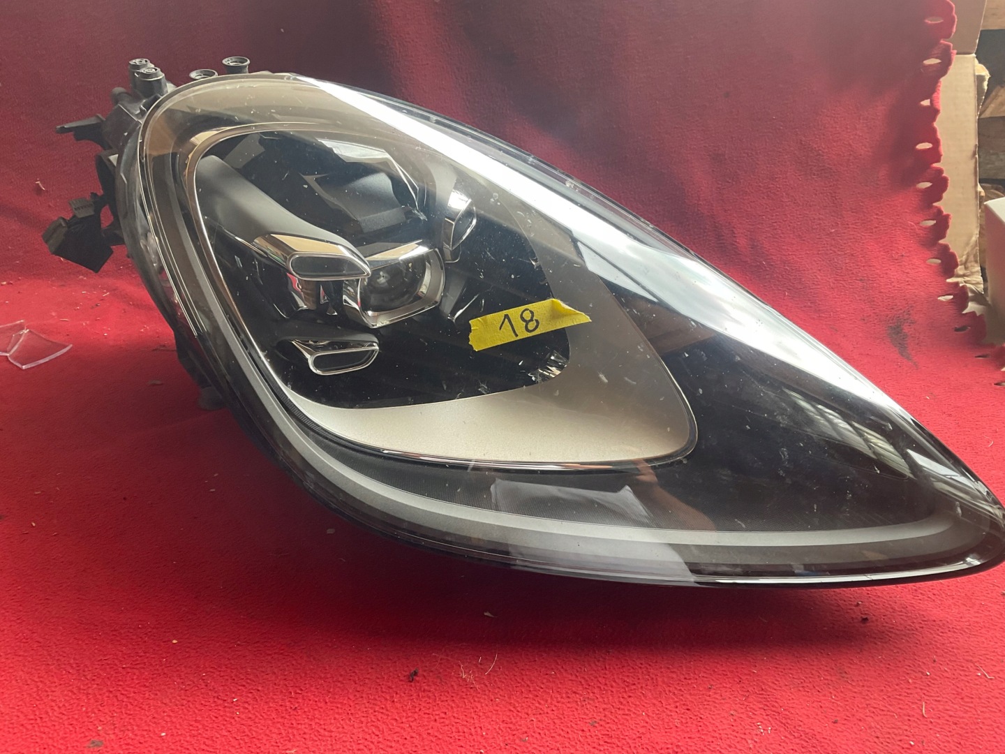 Frontscheinwerfer Porsche Cayenne 9YA 9Y0941033T LED Links Headlight - Thumbnail 1
