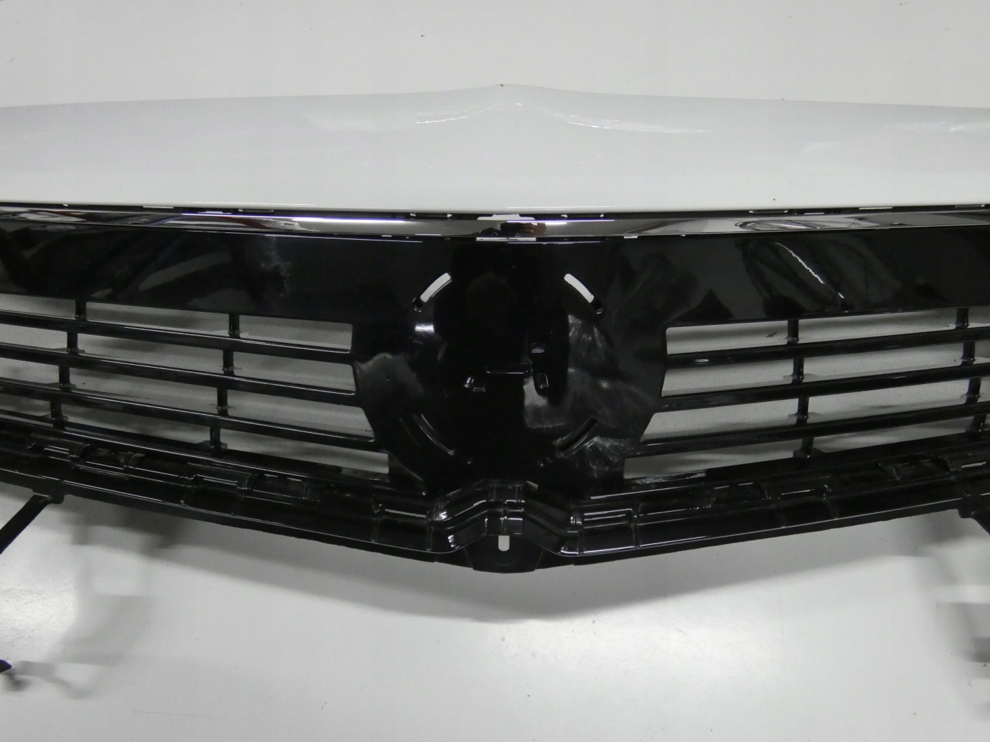 Opel Astra Kühlergrill FRONTGRILL Kühlergitter 98399538 - Thumbnail 8