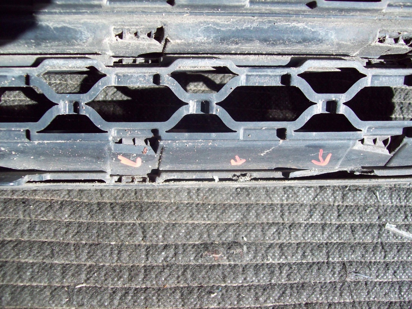 Fiat Freemont JC Kühlergrill FRONTGRILL Kühlergitter 55000802 - Thumbnail 11