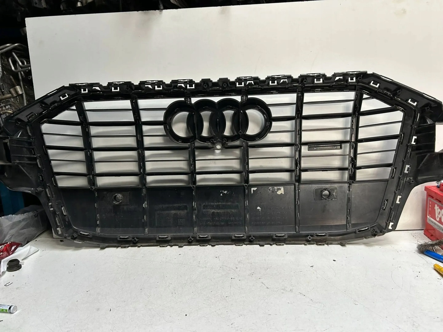 Audi Q7 Kühlergrill FRONTGRILL Kühlergitter 4M0853651A - Thumbnail 2